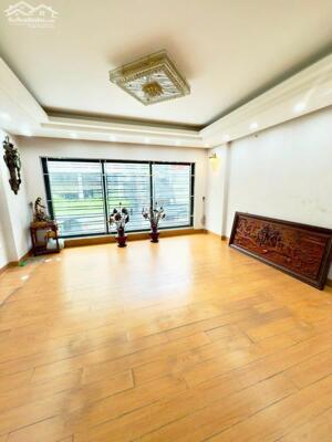 Nhà Mặt Phố Thịnh Quang Đống Đa 95m2 9 tầng mt 5.5m