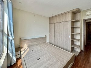 cho thuê cc tại sky central,176 định công 13 triệu, 75m2, 2pn, 2wc, view đẹp