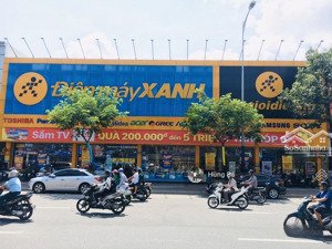 siêu phẩm ! bán nhà mặt tiền cộng hòa - dt : 27 x 39m - cấp 4 - hđt : 350 triệu. giá 180 tỷ