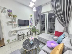 cần cho thuê căn hộ chung cư 2p.n, thiết kế sang trọng phong cách châu âu. nhà mới sạch sẽ