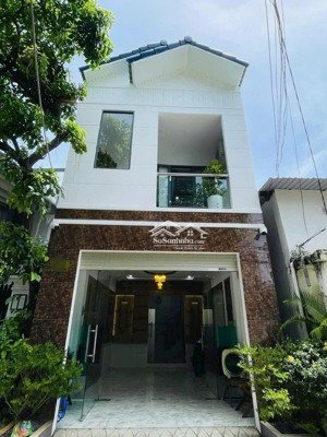 bán nhà 1t 1l mặt tiền yên bái p4 vũng tàu, gần biển trung tâm