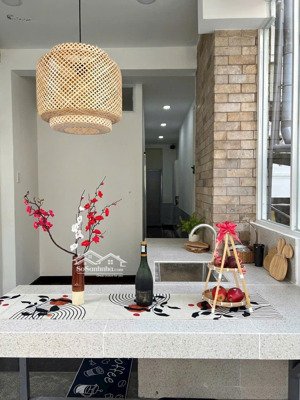 bán nhà mới đẹp! hxh khu hoàng văn thụ, phú nhuận, dt: 4x23.5m, 4 tầng, full nt, chỉ 21.1 tỷ