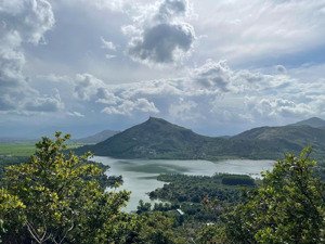 chính chủ gửi bán lô đất view hồ am chúa diên khánh 6.427m giá chỉ từ 1,x tỷ