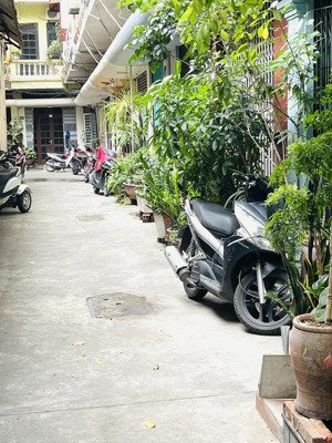 bán nhà nguyễn lương bằng - 10 mét ô tô dừng đỗ ngày đêm - 48m2 8 tỷ - khu cán bộ vip
