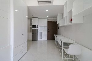 cho thuê office masteri an phú đầy đủ nội thất diện tích lớn chỉ 13tr/tháng. lh: 
