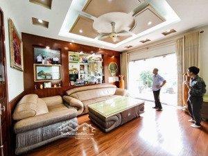 bán gấp căn liền kề kđt văn quán nguyễn khuyến - hà đông - 85m - 5t - 19.3 tỷ