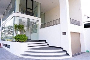 (giảm 500tr) bán toà văn phòng góc 2mt ngay chương dương- dòng tiền ổn định 90 triệu/th- nam việt á