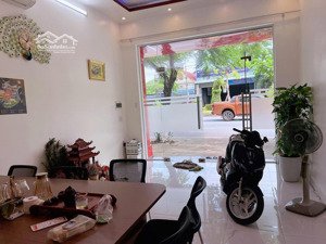 bán nhà 2 tầng mặt đường 353, phạm văn đồng thuộc đồn riêng - hoà nghĩa - dương kinh - hp