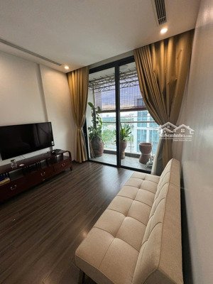cho thuê chung cư 2pn, 50m2, 12 tr/th tại vinhomes symphony riverside, long biên, hà nội chỉ