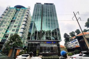 siêu phẩm: mt điện biên phủ, q.3. dt: 11.5m x 31m. kc: 5 tầng. hđt: 390tr/th. giá chỉ: 105 tỷ