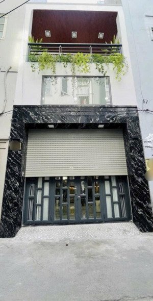 cần tiền bán gấp nhà lữ gia, quận 11. giá 2tỷ950/60,2m. gần đại học bách khoa, sân vận động phú thọ