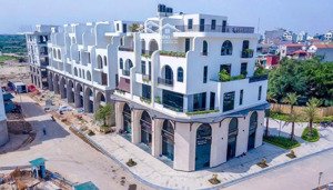 hàng cực hiếm! bán gấp lô xẻ khe vaquarius văn giang. dt 120m2/ mặt tiền 8m. gần công viên,vườn hoa