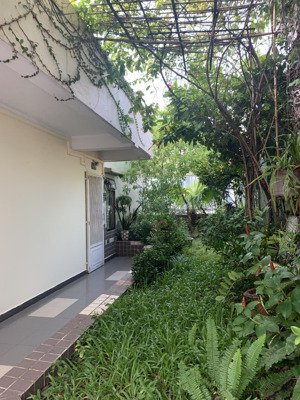 cho thuê căn hộ chung cư b5 đường khánh hội, p3, q. 4. 2 pn 1vs 60m2. lầu cao view đẹp