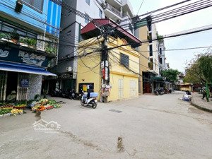 chính chủ bán căn mặt ngõ kim giang. kinh doanh,văn phòng,ô tô qua nhà.ngõ thông. nhỉnh 7 tỷ 38m2.