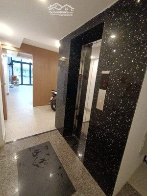 gà đẻ trứng vàng căn hộ 6 tầng full nội thất cách biển 500m, doanh thu ổn định 60 triệu/tháng