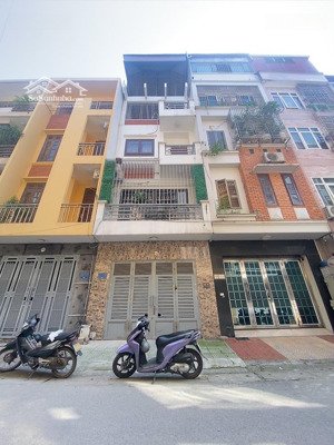 chủ nhà chuyển lên biệt thự cần bán gấp siêu phẩm liền kề định công - đại kim 75m2 x 5 tầng