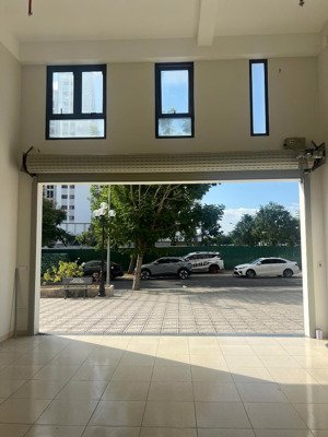 bán căn shophouse ssh08 hà quang 1 căn kim cương ngang 6m kinh doanh mọi mặt hàng giá 3,7 tỉ