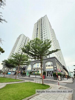 chính chủ bán nhanh căn 51m2 ( 2pn-1wc ) có ban công phòng khách, nhà mới, sạch đẹp, giá tốt nhất.