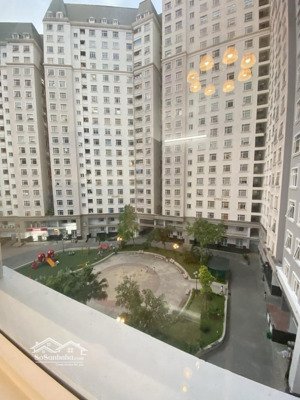 căn hộ góc siêu thoáng kđt cổ nhuế, nam cường có slot ô tô. sổ đỏ chính chủ. vị trí ở sướng