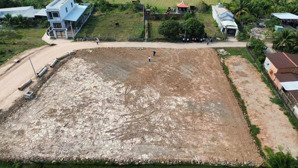 ra nhanh 4 lô liền kề 20x44m cặp vinhomes hậu nghĩa, sổ hồng riêng từng nền