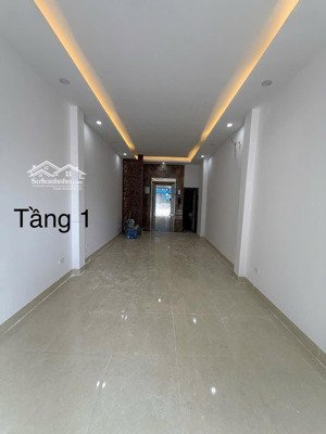 bán gấp nhà mặt phố đa sỹ, giá 13 tỷ, 38.2m2, 3pn, 3wc