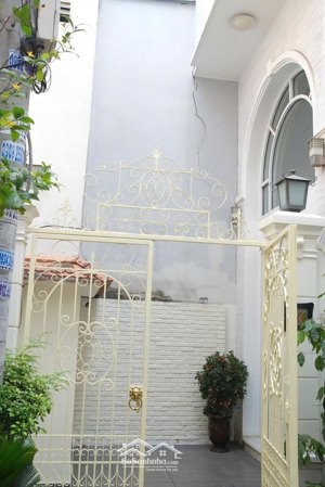 cơ hội sở hữu nhà riêng tại trung tâm quận 1, đường cống quỳnh, chỉ 9.5 tỷ