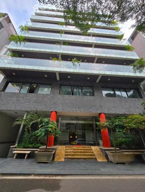 bán tòa khách sạn mặt phố trần duy hưng 525m x 10 tầng, doanh thu thực tế 10 tỷ/năm. giá cực tốt