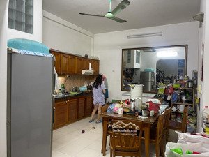 bán nhà bưởi, ba đình 88m2, 15,5 tỷ mt 6m - ô tô đỗ vào nhà vài bước ra phố 2 thoáng trước sau