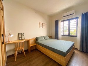 cho thuê căn hộ 1 phòng ngủ cửa sổ lớn thoáng mát gần bv tâm anh, quận tân bình