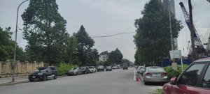 cực hiếm kim giang sát kđt đại kim để ở hoặc văn phòng đều đẹp phân lô cán bộ ô tô tránh. 60m2