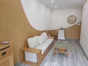 bán nhà ngay trung tâm biển mỹ khê, giá tốt khó tìm cách biển vài bước chân