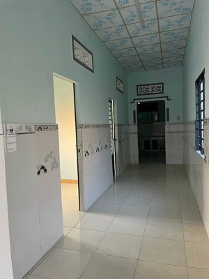 bán nhà cấp 4 liền kề khu chung cư becamex