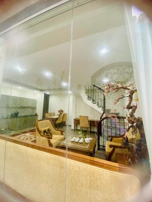 cho thuê nhà 4 tầng xuân đỉnh dt 47.6m2