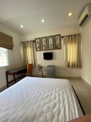 phòng cao cấp, đầy đủ tiện nghi, 18a nguyễn thị minh khai, quận 1. gần đài truyền hình 100 mét