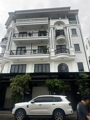 shophouse lô góc đẹp an sương gần chợ, mở cửa là có lãi, 1 trệt 1 lửng 2 tầng, pháp lý rõ ràng