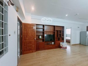 cần cho thuê căn hộ h3 hoàng diệu q4 dt 57m2, 1 phòng ngủ, 1wc giá 10 triệu/tháng