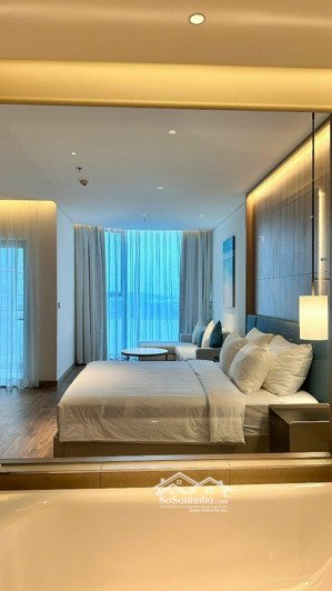 chính chủ bán cắt lỗ 300tr căn 1pn 45m2 view chính biển, chung cư a la carte