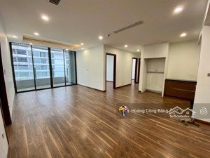 chính chủ bán nhanh ch cao cấp n01-t8 ngoại giao đoàn 136m2 | 4pn & 3wc tầng cao, view thoáng