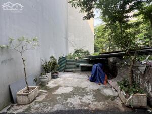 Chính chủ cần tiền bán nhanh mảnh đất thổ cư đẹp tại tổ 2 phường Phúc Lợi, Long Biên