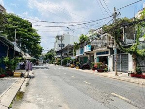 bán nhà mặt tiền đ. lê niệm, q. tân phú. ngay văn cao - phạm văn xảo. 3 tầng. 4x20m