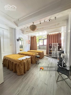 bán nhà 54m x 2 tầng mặt tiền đường 10,5m lý tự trọng sát đống đa trung tâm hải châu giá 10 tỷ tl