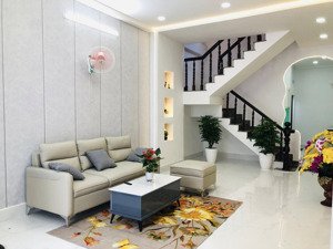 nhà 3 tầng 4 phòng ngủ full nội thất, gần hãng bia tiger giáp gò vấp