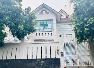 nhà đường dương quảng hàm 12x22m trệt 2 lầu cho thuê