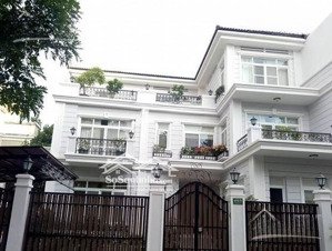 bán biệt thự song lập - mỹ gia 1 phú mỹ hưng nhà sân vườn rộng.dt 200m bán 55 tỷ