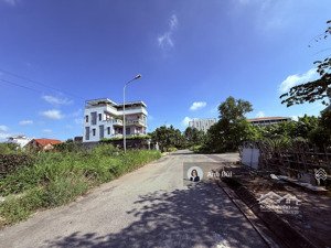 cần bán lô r biệt thự đẹp nhất dự án đối diện công viên. sổ hồng riêng, hỗ trợ vay bank