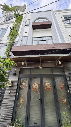 nhà đẹp 4 tầng chính chủ khu an ninh hxh 5m hơn 6 tỷ