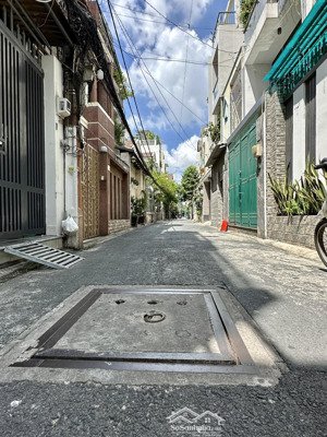 hàng hiếm - bán nhà c4 tiện xây mới hxh 5m ngay khu bàu cát, dt: 4x15.2m [cn: 61m2]. giá 7.5 tỷ