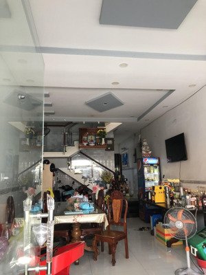 nhà 2 tầng mặt tiền đường hiệp thành 13, phường hiệp thành, q12, dt 64m2 (4mx16m) đường 12m. 8,6tỷ