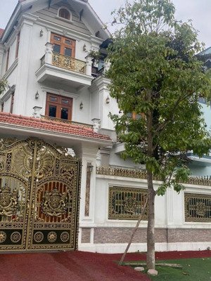 biệt thự kđt phú lương, hà đông 200m2, mặt tiền 10m hoàn thiện cực đẹp