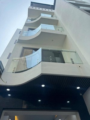 hot! cơ hôi sỡ hữu ngay căn nhà siêu đẹp ngọc lâm, long biên, vị trí đắc địa